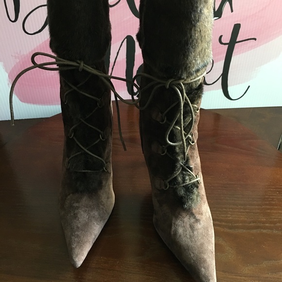 Shoes - Chocolate Brwn Suede Lace-up Faux Fur Cuffed Boots